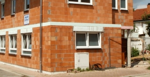 Que risque un artisan du bâtiment sans assurance décennale ?